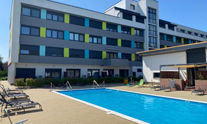 Balatonfoldvar Apartment | Sunlight Studio