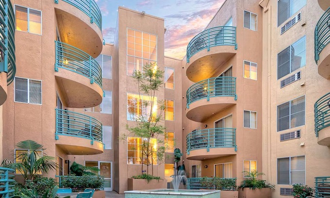 University Heights Resort | Sunny and Warm in WorldMark Mission Valley San Diego! Close to everything!n