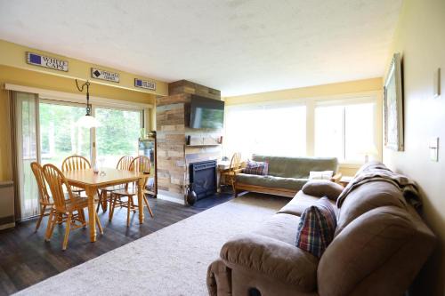 Waterville Valley House | Sunnyside 9, WV