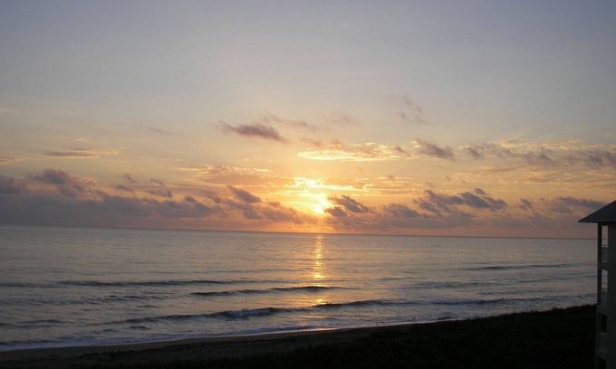 Stuart Condo | Sunrise from your oceanfront balcony! Fun, relaxation and killer views!
