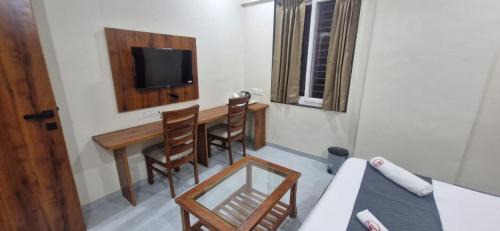 Baner Hotel | Sunrise Service Apartment