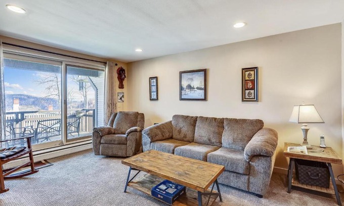 Central Vermont- Killington House | Sunrise Timberline I7