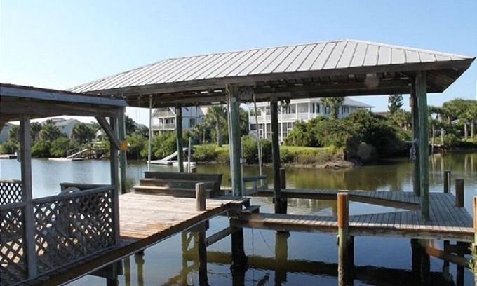 St. Augustine House | Sunset Harbor 3 Bedroom Home by Redawning