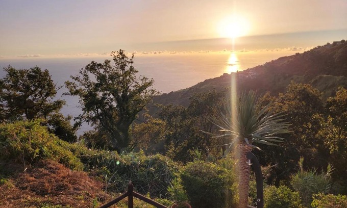 Calheta Apartment | SUNSET REFUGE