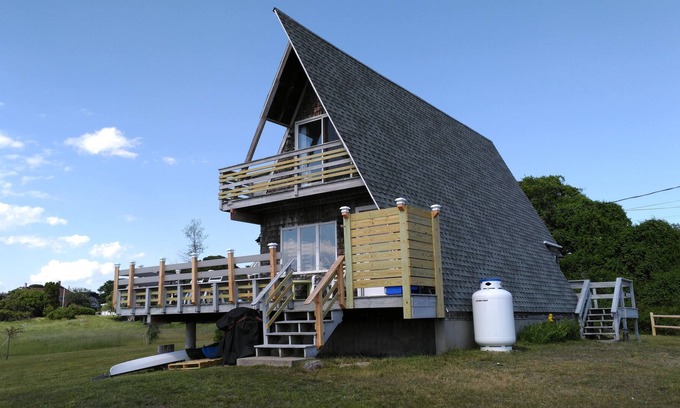 Biddeford Pool House | Sunset View House - Unobstructed Views of Biddeford Pool and beautiful sunsets