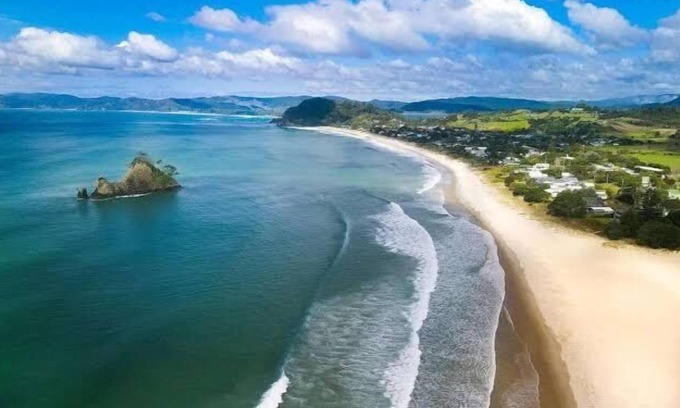 Whangapoua House | Sunsets and Surf at Whangapoua - Whangapoua Home