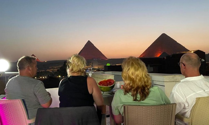 Giza Hotel | Sunshine Pyramids View