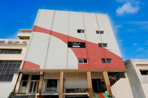 Benz Circle Hotel | Super Hotel O Benz Circle Crossway Vijayawada Formerly Akshaya Elite