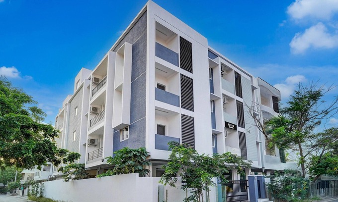Valasaravakkam House | Super Hotel O Valasaravakkam Metro Mall