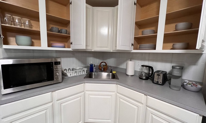 Lone Mountain Apartment | Superb location 2B/1B rental-close to USF, UCSF