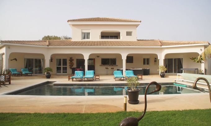 Ngaparou Villa | Superb modern villa with magnificent swimming pool in Ngaparou