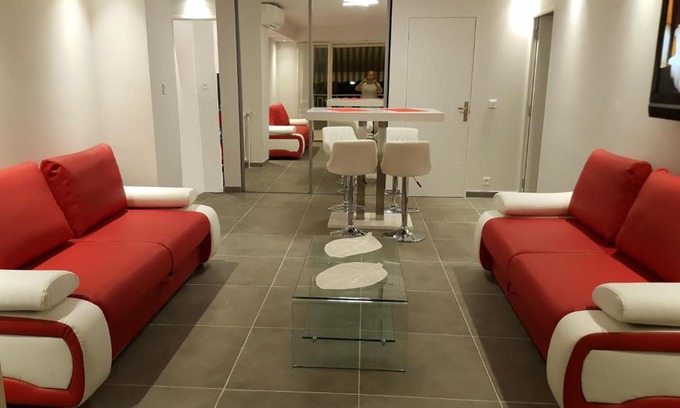 California - Pezou Apartment | SUPERBE 3P 2chambres, 2terrasses CANNES centre-ville, 4 min à pied de la Croisette sas-meredith loc