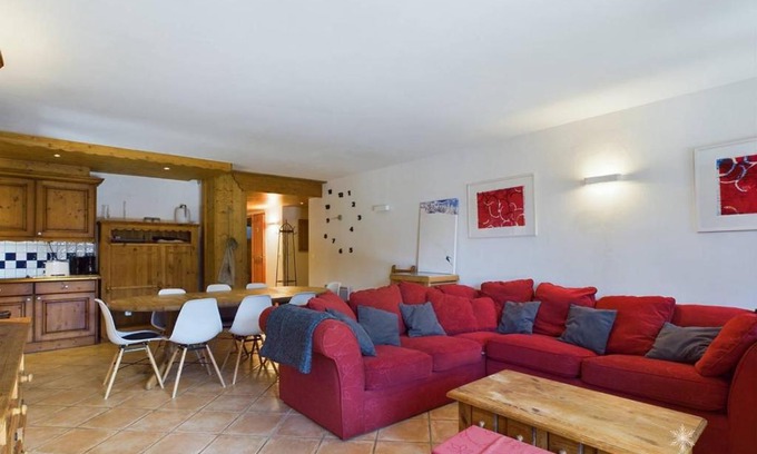 La Rosiere Apartment | Superbe 4 pièces à Montvalezan avec terrasse SE, proche pistes et commerces, parking inclus - FR-1-398-534