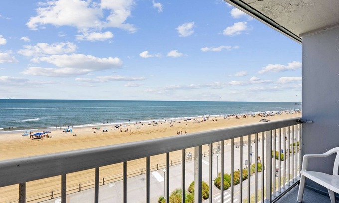 Northeast Virginia Beach Hotel | SureStay Studio by Best Western Virginia Beach Oceanfront