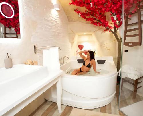 Mottola Apartment | Sus e Sott B&B