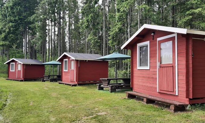 Rouge Other | Suurepera puhkekeskuse kämping