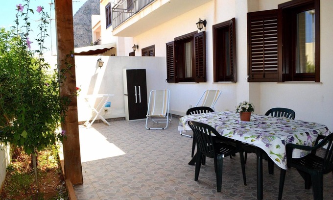 San Vito Lo Capo Apartment | Sv001 Appartamento Agrusa con Giardino e bbq