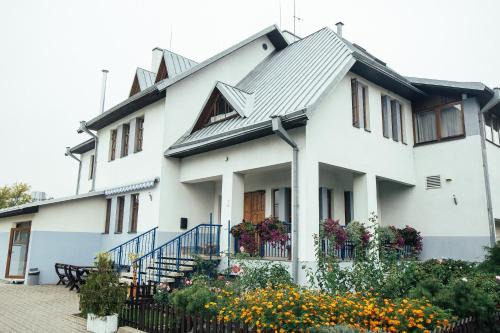Nemezis House | Svečių namai Lingės