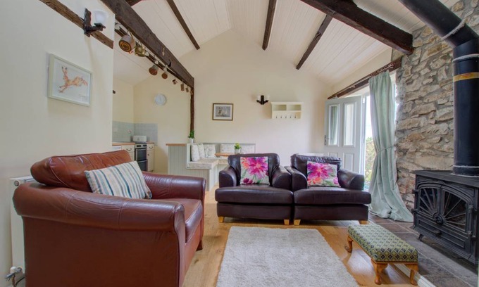 Llanerchymedd Cottage | Swallow Cottage