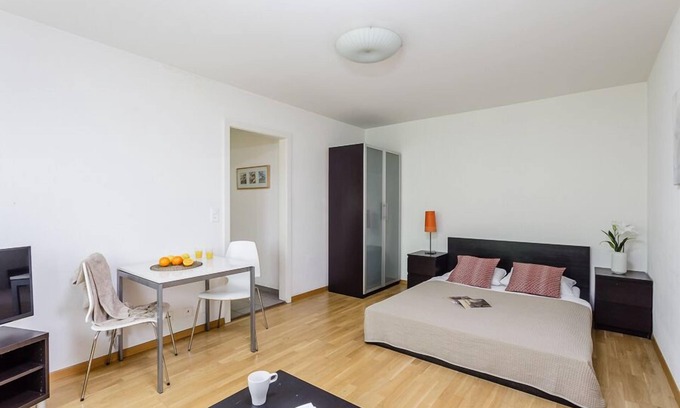Oerlikon Apartment | Swiss Star Residences