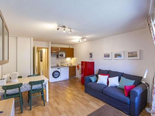 Luz-Saint-Sauveur Apartment | T2 cosy en centre-ville avec parking, proche commodités, 3 stations de ski, non fumeur - FR-1-402-118