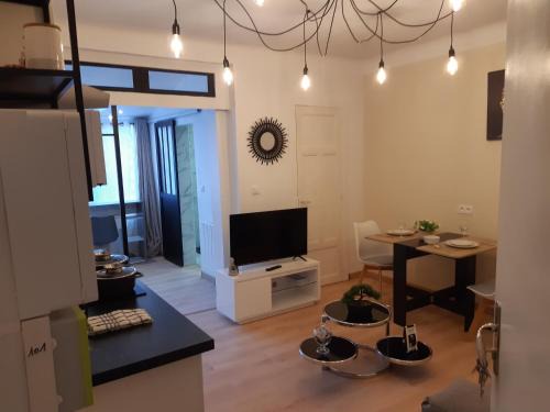 Oasis - Maroc Apartment | T2 tout confort, GP/Moto/24h/Le Mans Classic