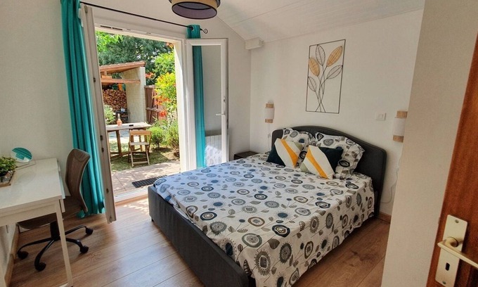 Castanet-Tolosan Apartment | T2 with garden, free wifi, near Canal du Midi