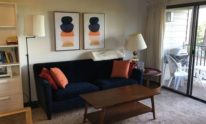 Carnelian Woods House | Tahoe Retreat: 2 BR, 1.5 BA