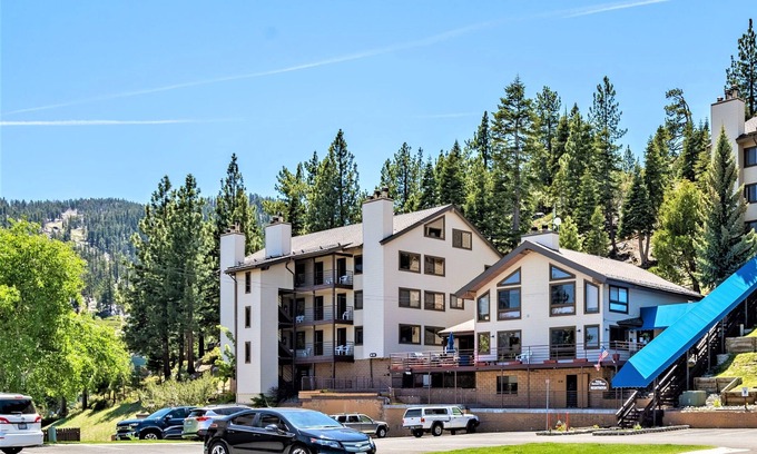 Tahoe Village Condo | Tahoe Summit Village