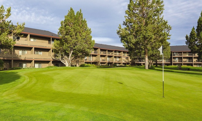Redmond Resort | Tailor-made for recreation!