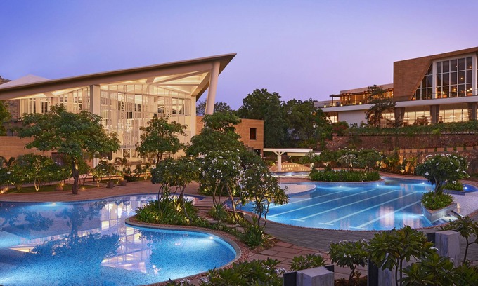 Udaipur District Hotel | Taj Aravali Resort & Spa