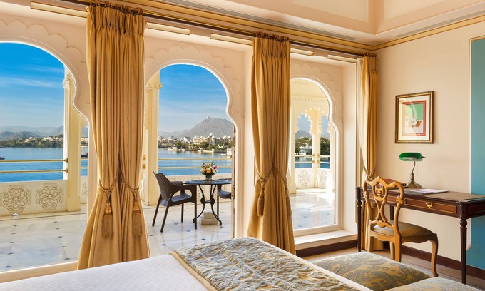 Udaipur City Centre Hotel | Taj Fateh Prakash Palace