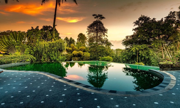 Melayang Resort | Tanah Merah Art Resort