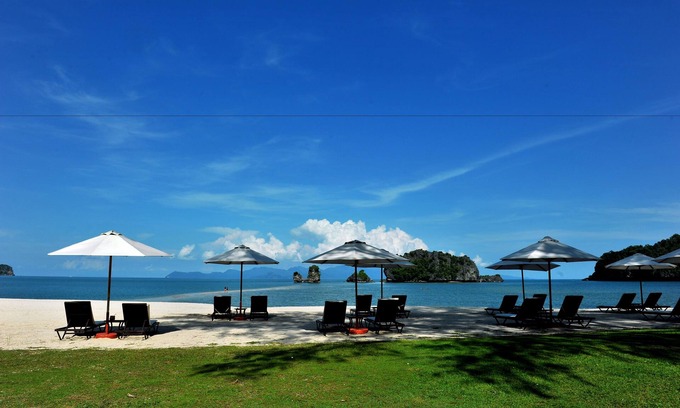 Air Hangat Resort | Tanjung Rhu Resort