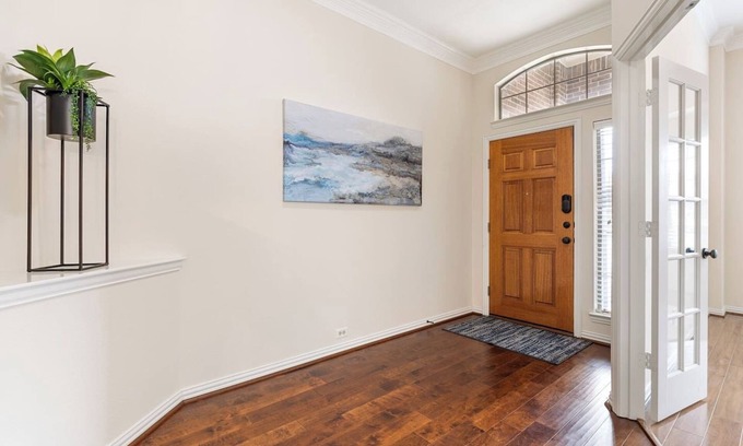 Fairview House | TCH - Spacious 5bd/3ba home in Fairview w/Office