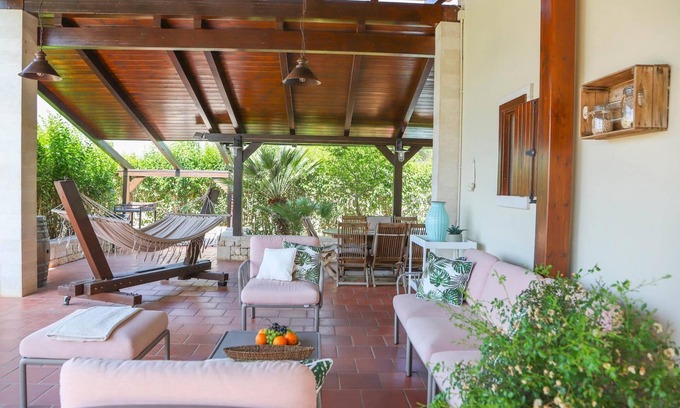 Impalata House | TD Casale Del Vento in the Countryside With Pool
