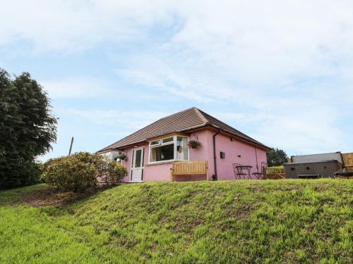 Rhayader House | Tegfan