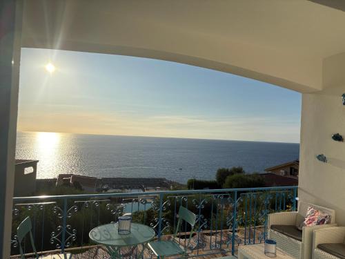 Taureana House | TENUTA TAURIANUM PanoramicHouse e PanoramicB&B