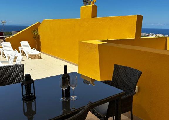 Buenavista del Norte Apartment | Terraza con vistas mar/montaña