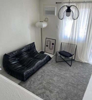 Bagumbayan Apartment | The Bauhouse Studio with Balcony near Eastwood