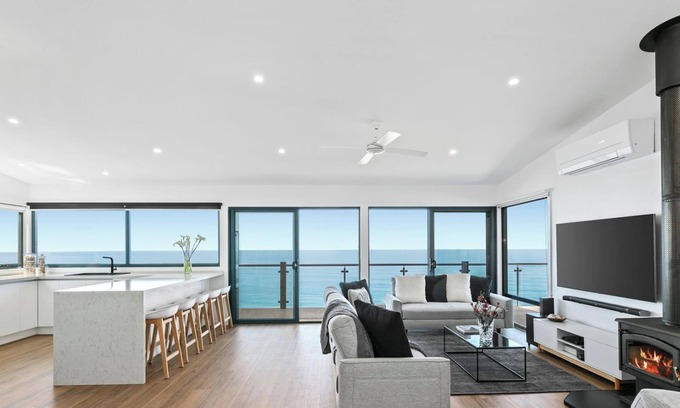 Great Ocean Road House | The Blue House - Wye River