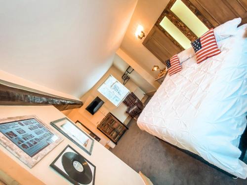 Bridgnorth Apartment | The Bridge at Riverside Suites