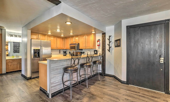 Brian Head Apartment | The Bunk House - Ski-in/ski-out at Giant Steps!