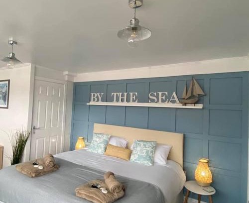 Porthcawl Bed & Breakfast | The Butterfly Guest House
