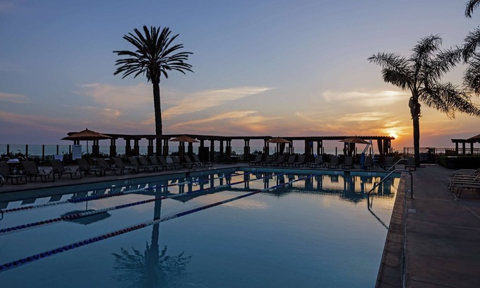 Carlsbad Hotel | The Cassara Carlsbad, Tapestry Collection by Hilton