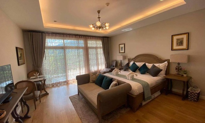 Khaem Son Apartment | The Castell Condo by Nutthiwan room 912 and 921