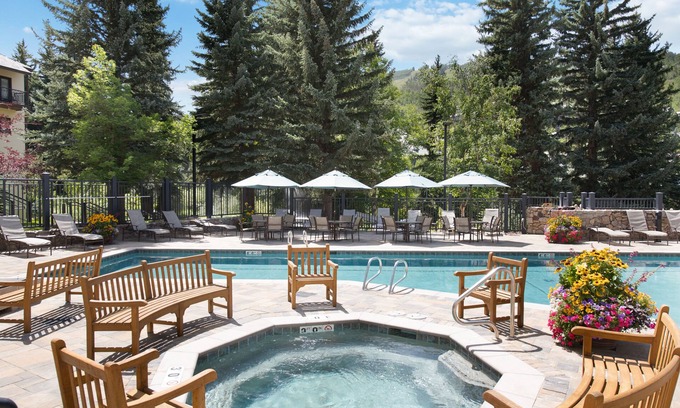 Beaver Creek Hotel | The Charter at Beaver Creek