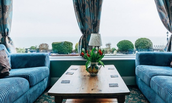Shanklin House | The Cliff Hall