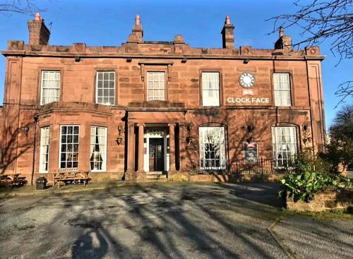 Prescot Hotel | The Clock Face Prescot
