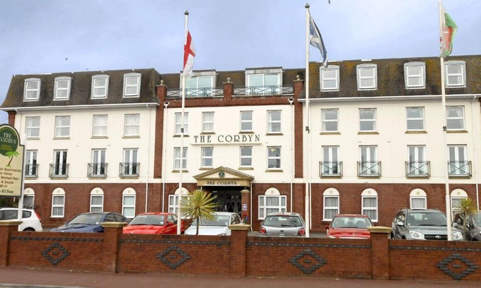 Torquay Apartment | The Corbyn Apartments